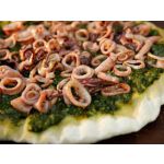 Pizza de calamaretis con pesto cítrico